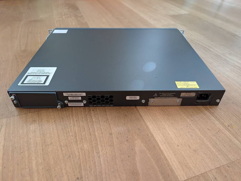 Cisco Hub & Switch: Cisco Catalyst 2960-S 48 Port PoE+ Switch – Usato da Pfaffnau venduto da reapcx 2