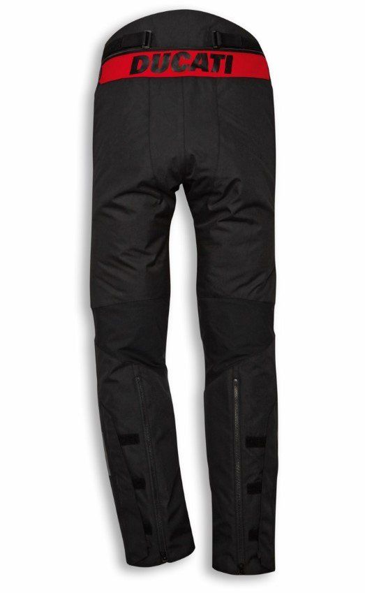 Ducati Pantaloni: Ducati Motorradhose Tour C4 Grösse: S – Nuovo (secondo la descrizione) da Frauenfeld venduto da Moto77_AG 1