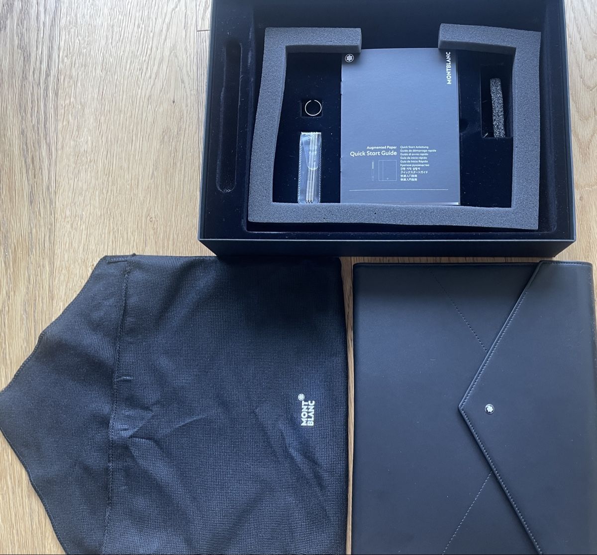 Montblanc Blocchi: Montblanc Augmented Paper Set - New / Neu – Nuovo (secondo la descrizione) da Küsnacht ZH venduto da oli_dr6q 2