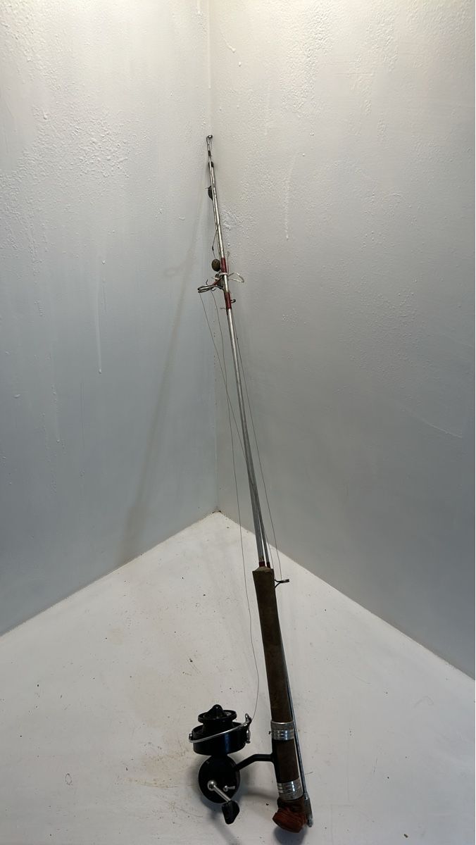 Canne da pesca: Fischerrute mit Rolle Vintage – Usato da Madiswil venduto da Bilranis1071