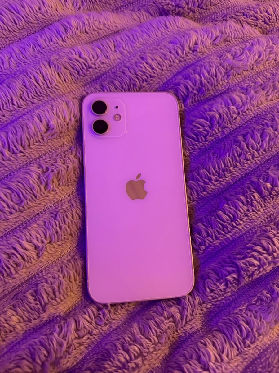 Apple Telefoni cellulari / Smartphones: iPhone 12 blanc 128GO – Usato da Villiers venduto da Laplage1