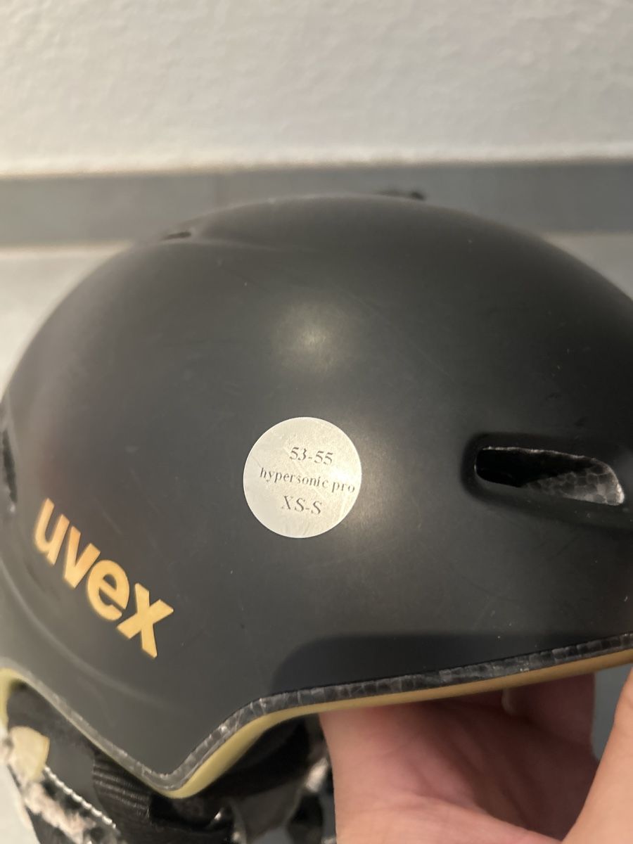 Uvex Helme: Uvex Skihelm Grösse S 53-55cm NEU – Neu und originalverpackt aus Pfungen von BuyIt 2