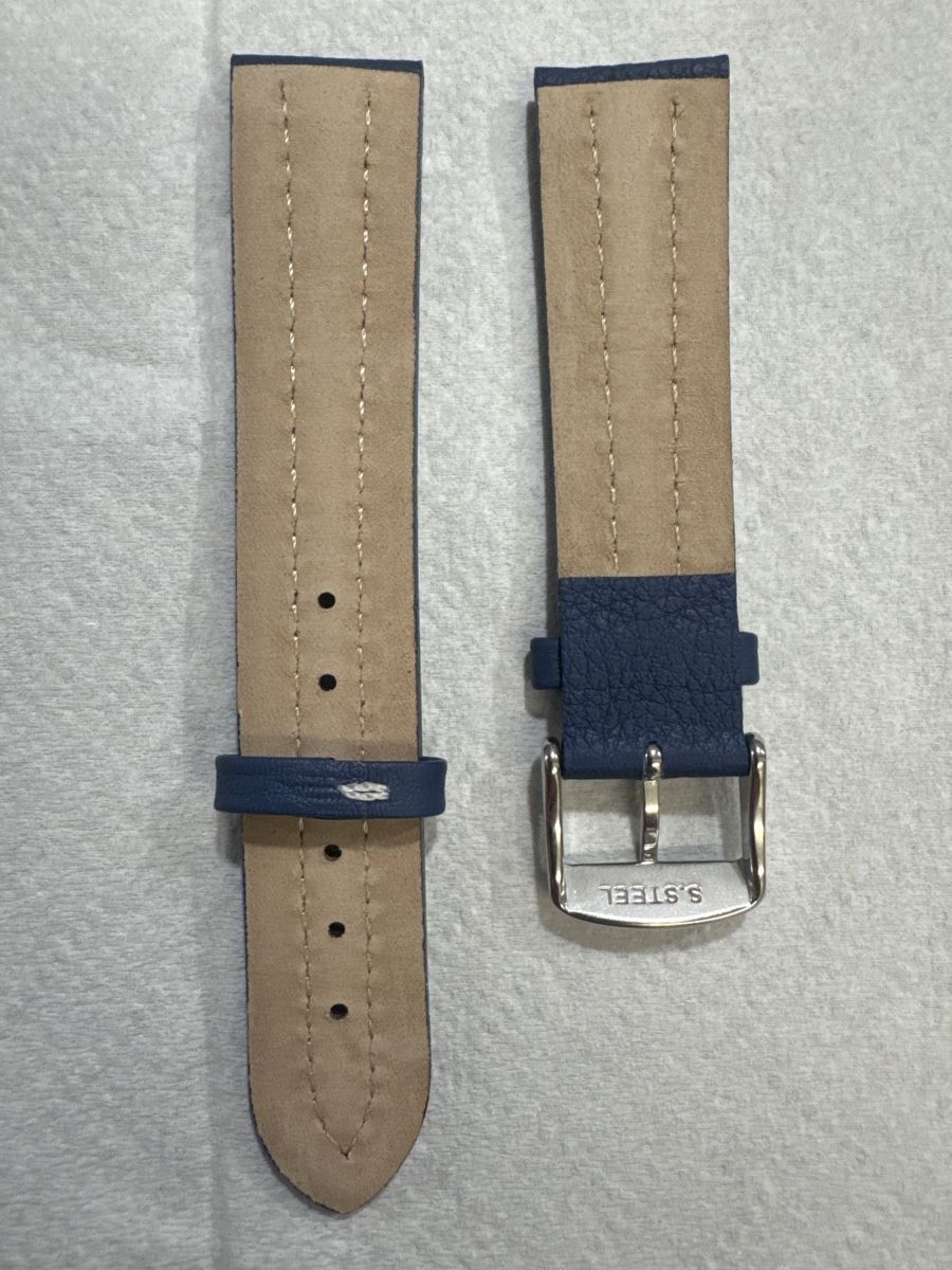 Armbänder & -reifen: Stylish Blue Leather Watch Strap - 20mm - New! – Neu und originalverpackt aus Zürich von 613_g8jy 1