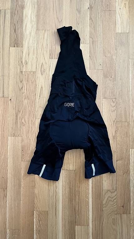 Pantalons: Gore Rennradhose Grösse M – D'occasion à Lyss par lar_n9vr 1