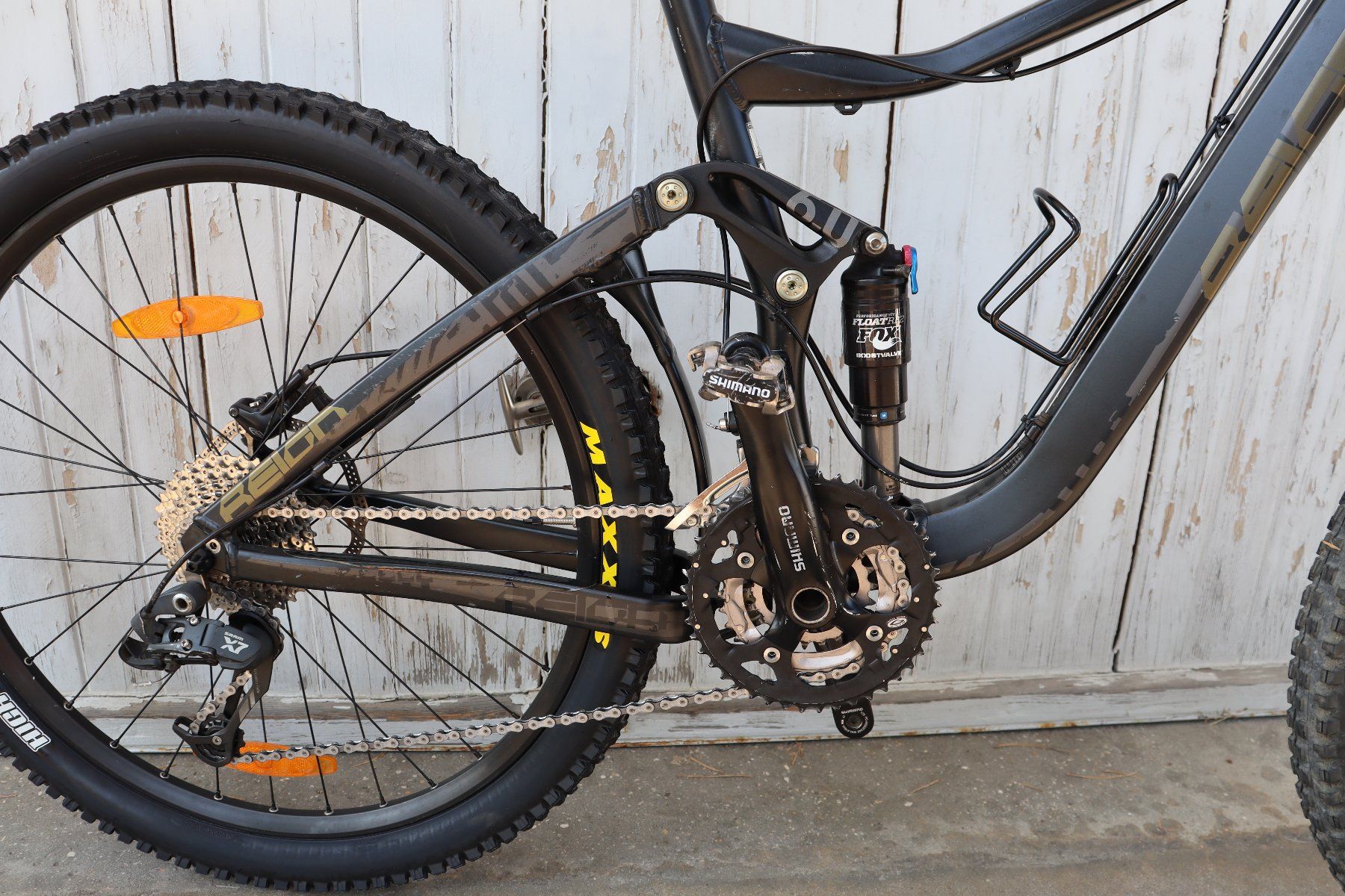 Giant Velos: Enduro Giant Reign X1 de 2012 – Gebraucht aus Corcelles NE von bal_pv8g 4