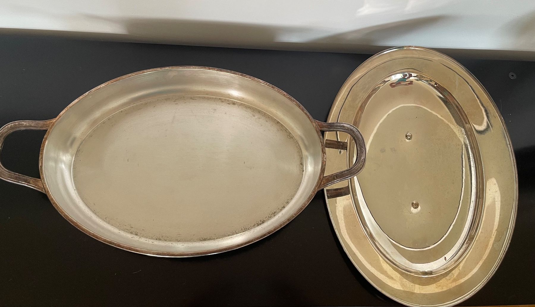 Set di piatti: Versilberte Vintage-Servierschale mit Deckel – Usato da Zürich venduto da zki_yzj7 1