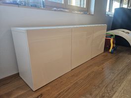 IKEA Besta Sideboard weiss Hochglanz gebrauchter Zustand