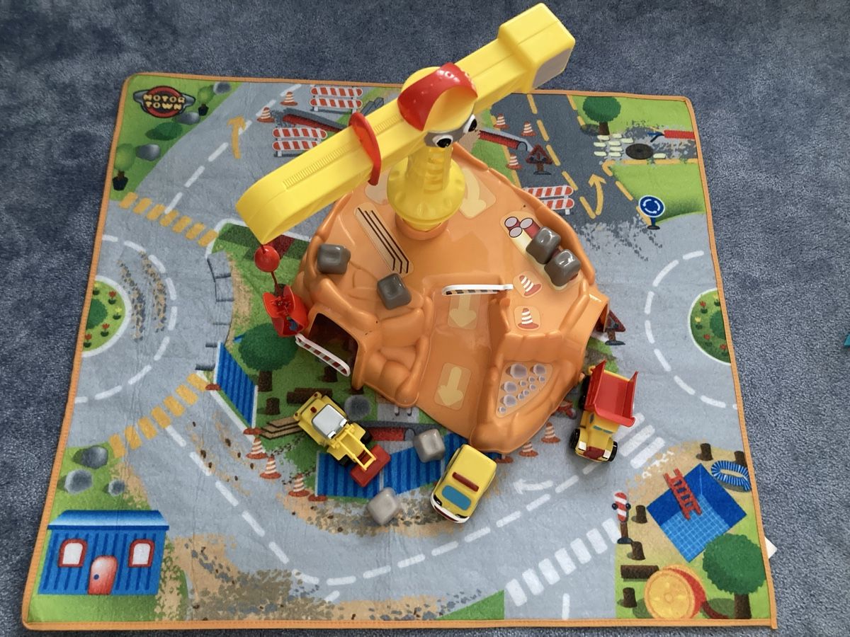 Giocattoli: Baustelle mit Kran, Bagger, etc. – Usato da Wiler b.Utzenstorf venduto da Verkauf333 1