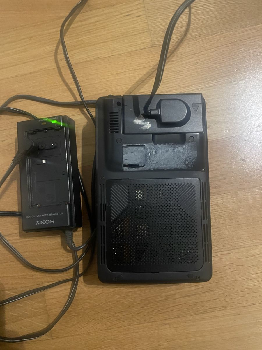 Sony Lecteur media portable: Sony GV-8E Video 8 Walkman – Défectueux à Zürich par beli_30 3