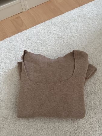 Edler Strickpullover in Beige