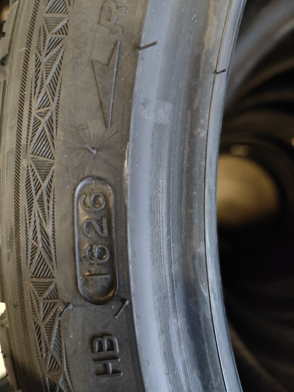 Pneus & Kompletträder: Pneu 225/40R18 – Neu und originalverpackt aus brütten von ford6600 2