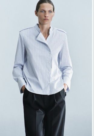 Zara Bluse kariert Stehkragen, neu 🫐🤍🦢