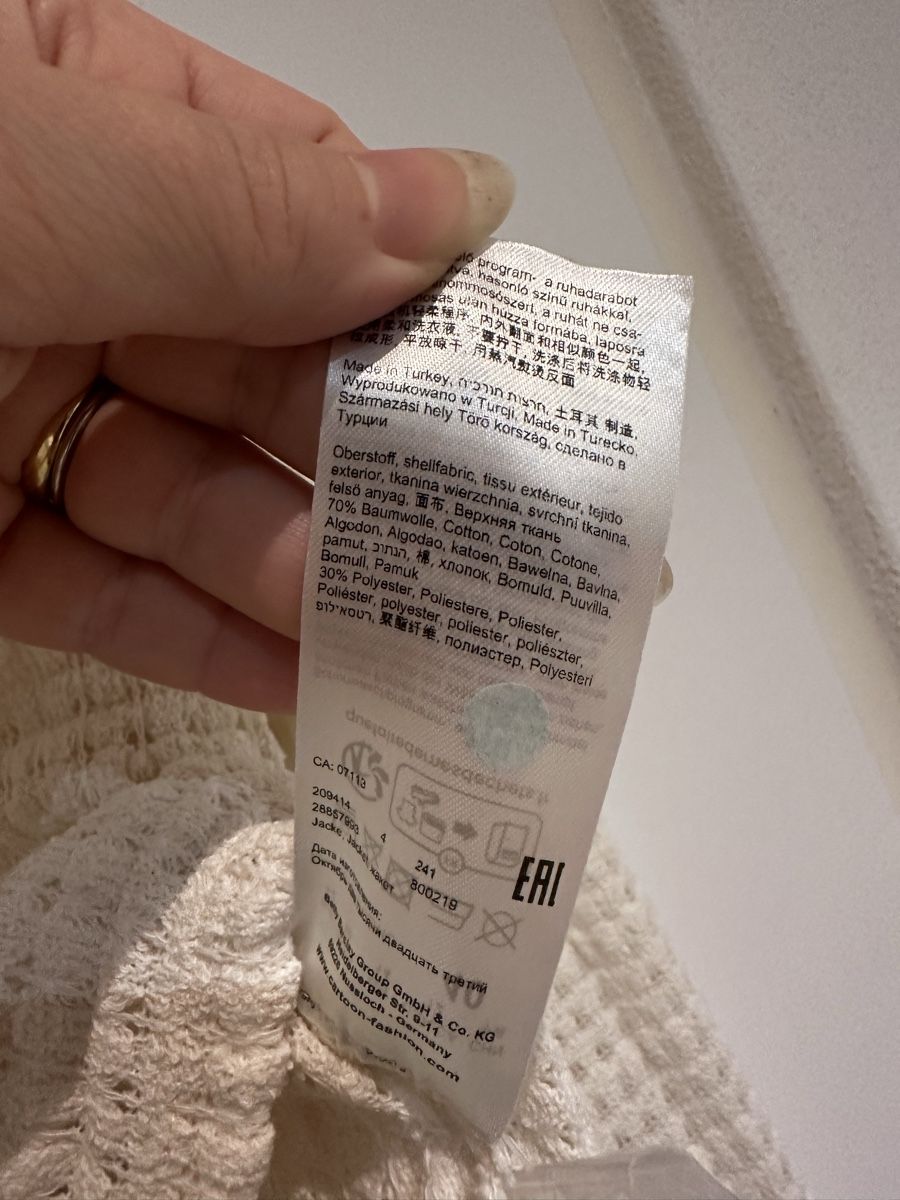 Giacche: Cartoon Strickjacke creme-weiss Gr. 40 – Nuovo (secondo la descrizione) da Zürich venduto da millaiana 3