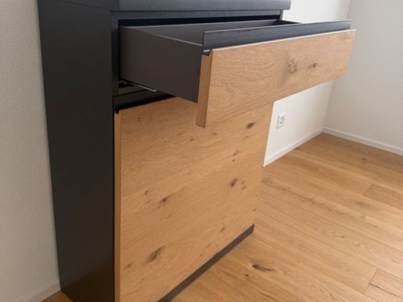 Kommoden: Schöner Schuhschrank – Gebraucht aus Russikon von Seila003