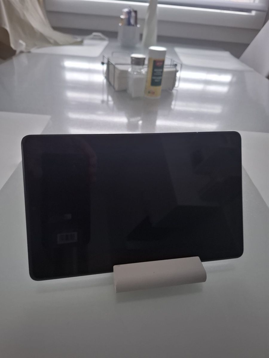 Lenovo Tablet PC: Lenovo Tab M8 – Nuovo (secondo la descrizione) da Abtwil sg venduto da Kueng.MultiOutlet