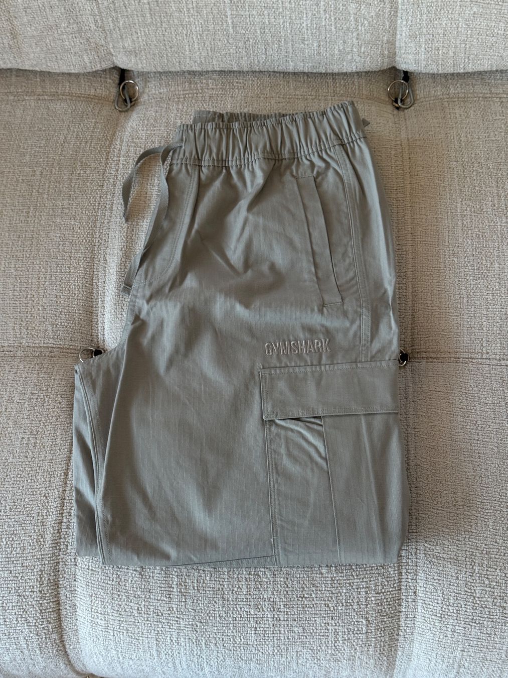 Gymshark Pantaloni: Gymshark | Cargo Trainer – Nuovo (secondo la descrizione) da Horgen venduto da onur_5