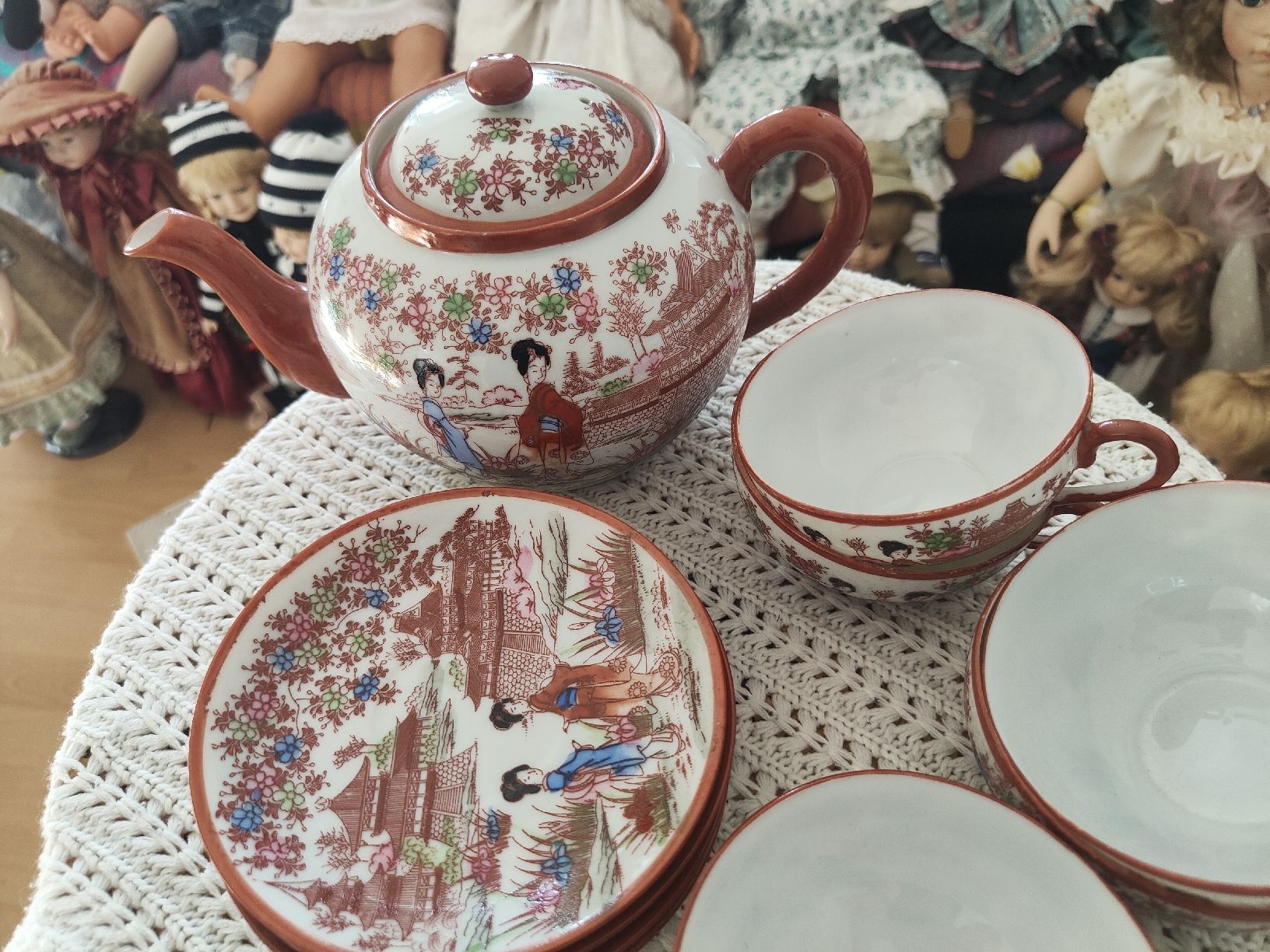 Geschirrsets: Chinesisches Porzelan Tee-Set 5Tlg – Gebraucht aus Gossau SG von mog_2q7f 7