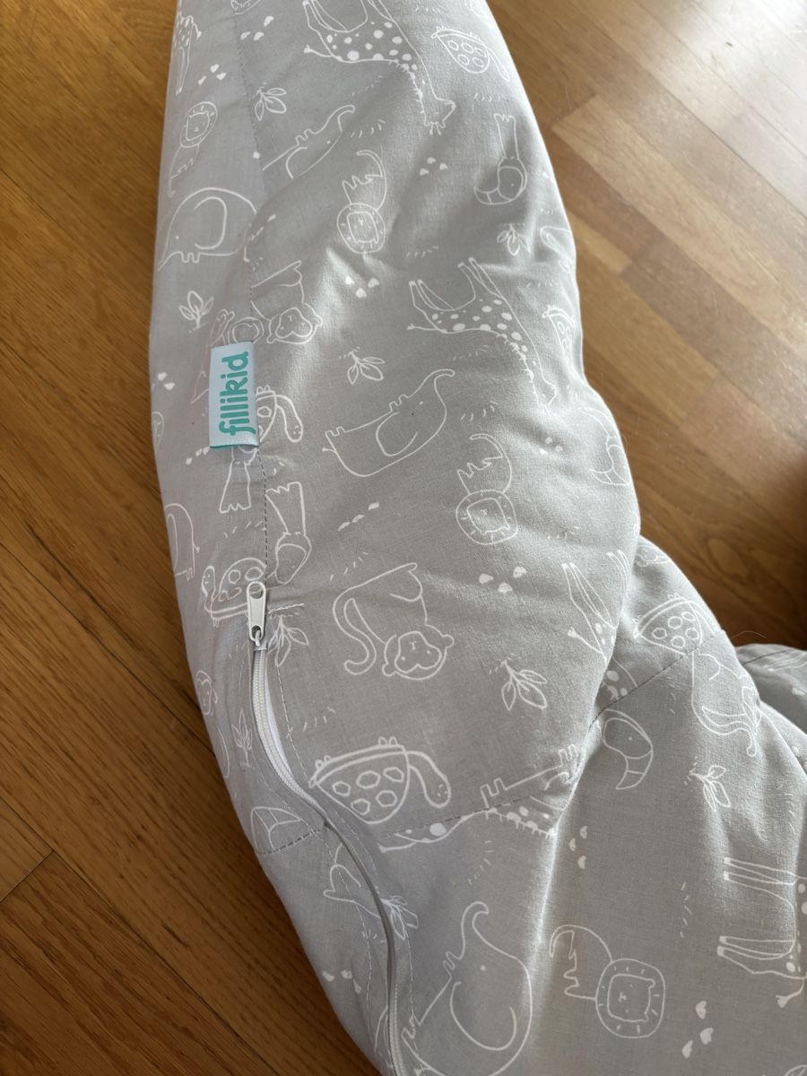 Coussins: Stillkissen – D'occasion à Lyss par Prinzess99 1