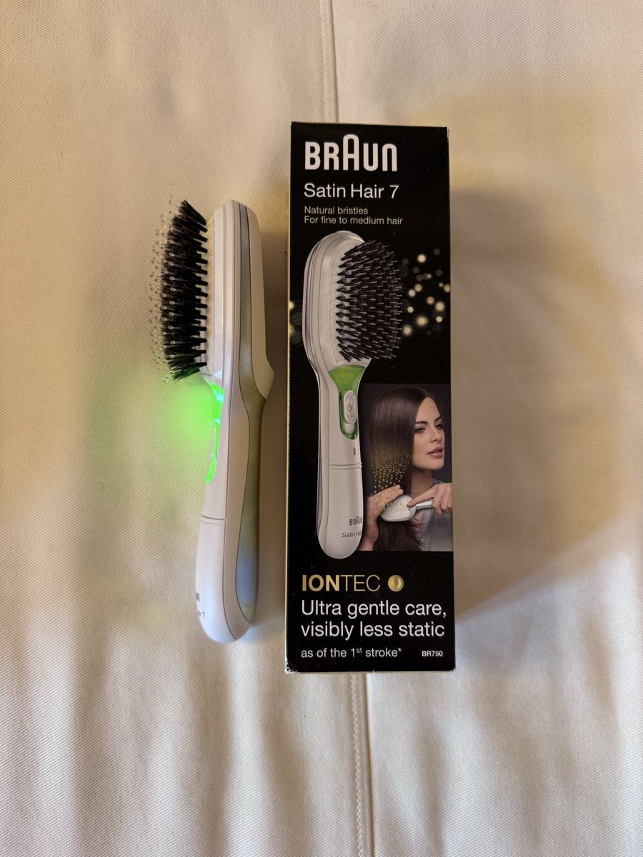 Altro per la cura dei capelli: Haarbürste mit ionen – Usato da Mühlau venduto da Anna0137 1