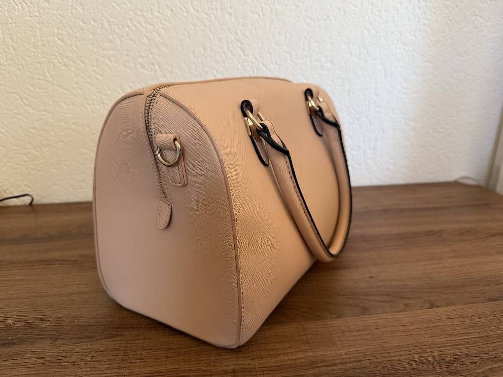 Valentino Taschen für Damen: Valentino Handtasche – Gebraucht aus Seon von girlone 1