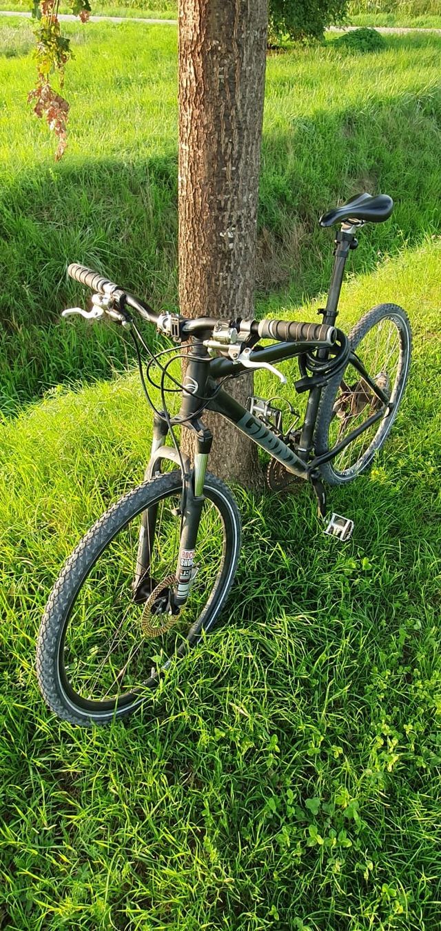 Giant Biciclette: Giant XTC 2.0 anthrazit 19'' Mountainbike – Usato da Märstetten venduto da activemember 7