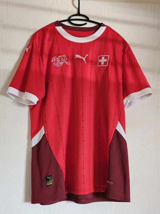 Maillots de corps & Pantalons: Nationaltrikot Schweiz Original - Gr. L – Neuf (Voir description) à Kerzers par pas_x9fr