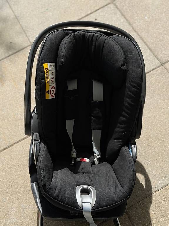 Seggiolini per auto: Kindersitz Cybex Platinum mit Base – Usato da Basel venduto da yan_7n6g 1