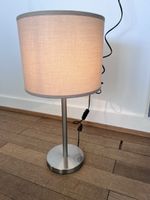 Gemütliche Nachttischlampe/Tischlampe, 60 cm hoch, Top Zusta