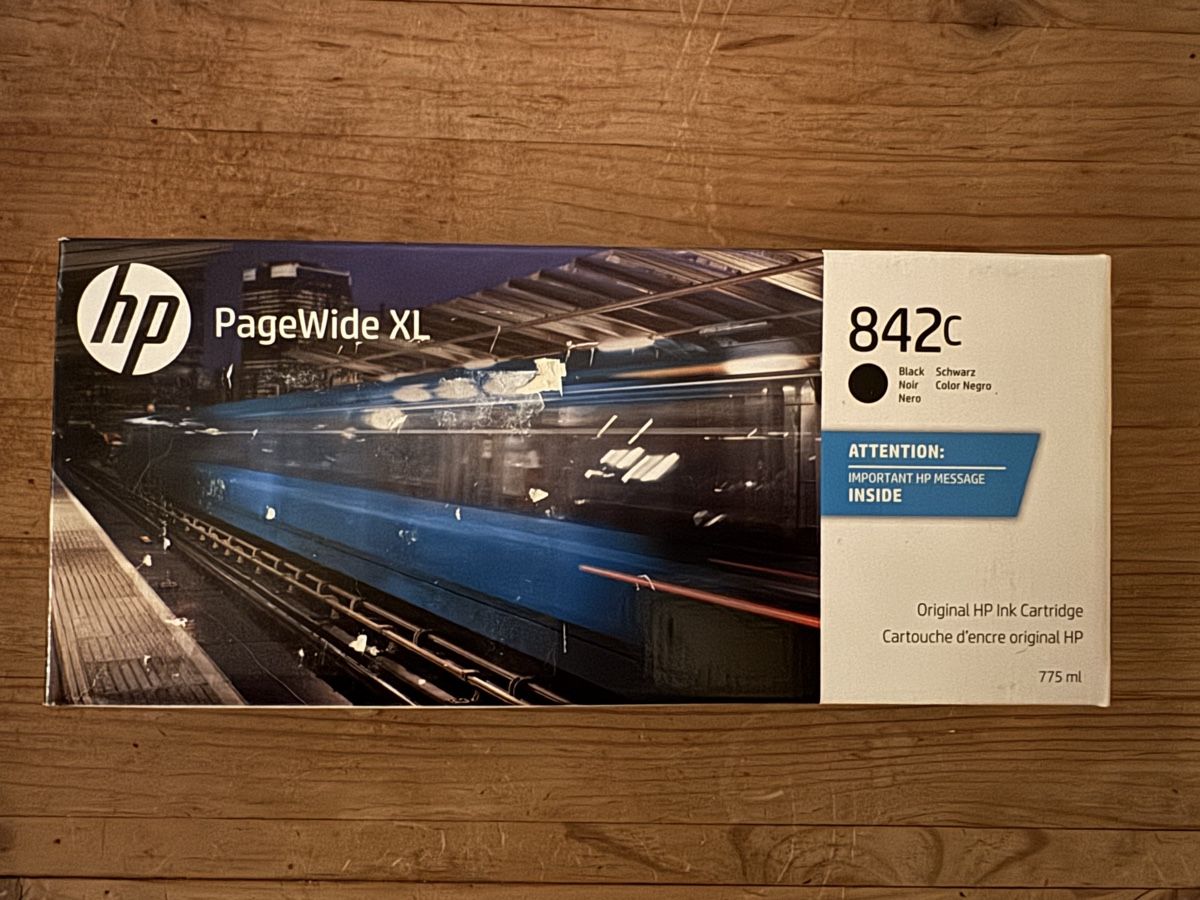 Hewlett Packard Cartucce per stampanti & toner: hp PageWide XL 842c Schwarz – Nuovo e nell'imballaggio originale da Dietikon venduto da c.froehlich