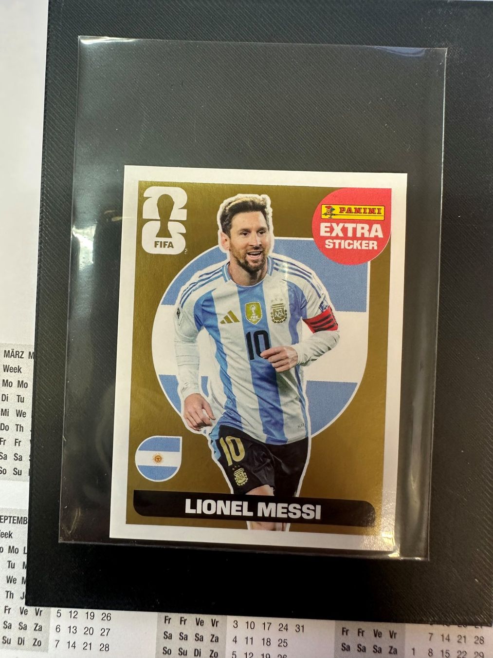 Panini Carte collezionabili: Panini Extra Sticker Messi - GOLD – Nuovo (secondo la descrizione) da Zürich venduto da Franconero
