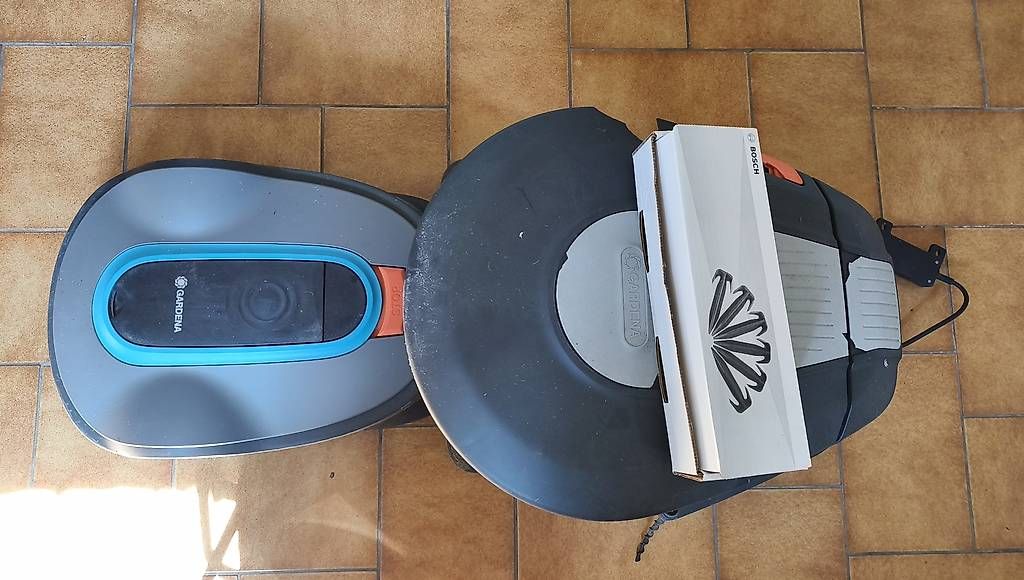 Gardena Tagliaerba: Vendo robot tosaerba Gardena – Usato da Aurigeno venduto da Uillo