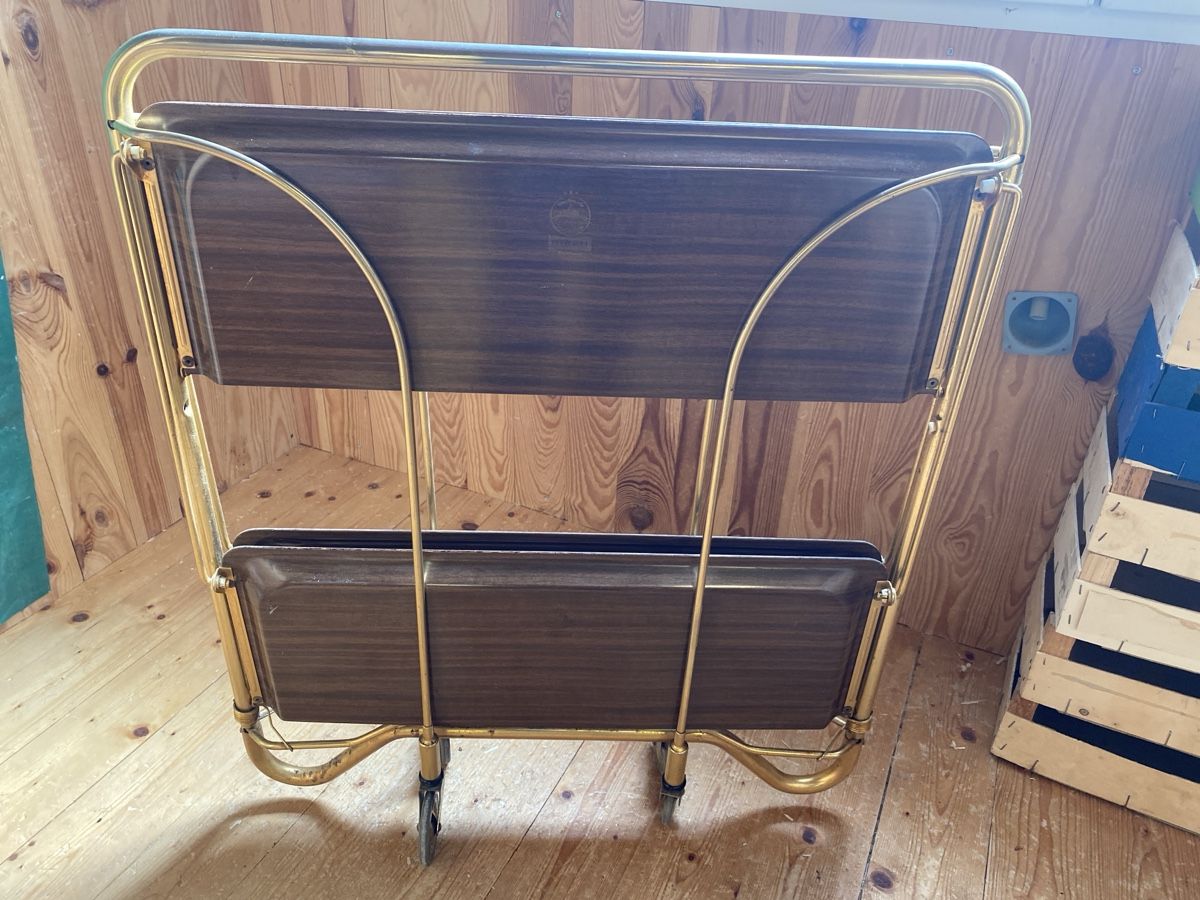 Carrelli di servizio: Vintage Servierwagen klappbar Messing Retro – Usato da Buchs SG venduto da rosadoro1973 2