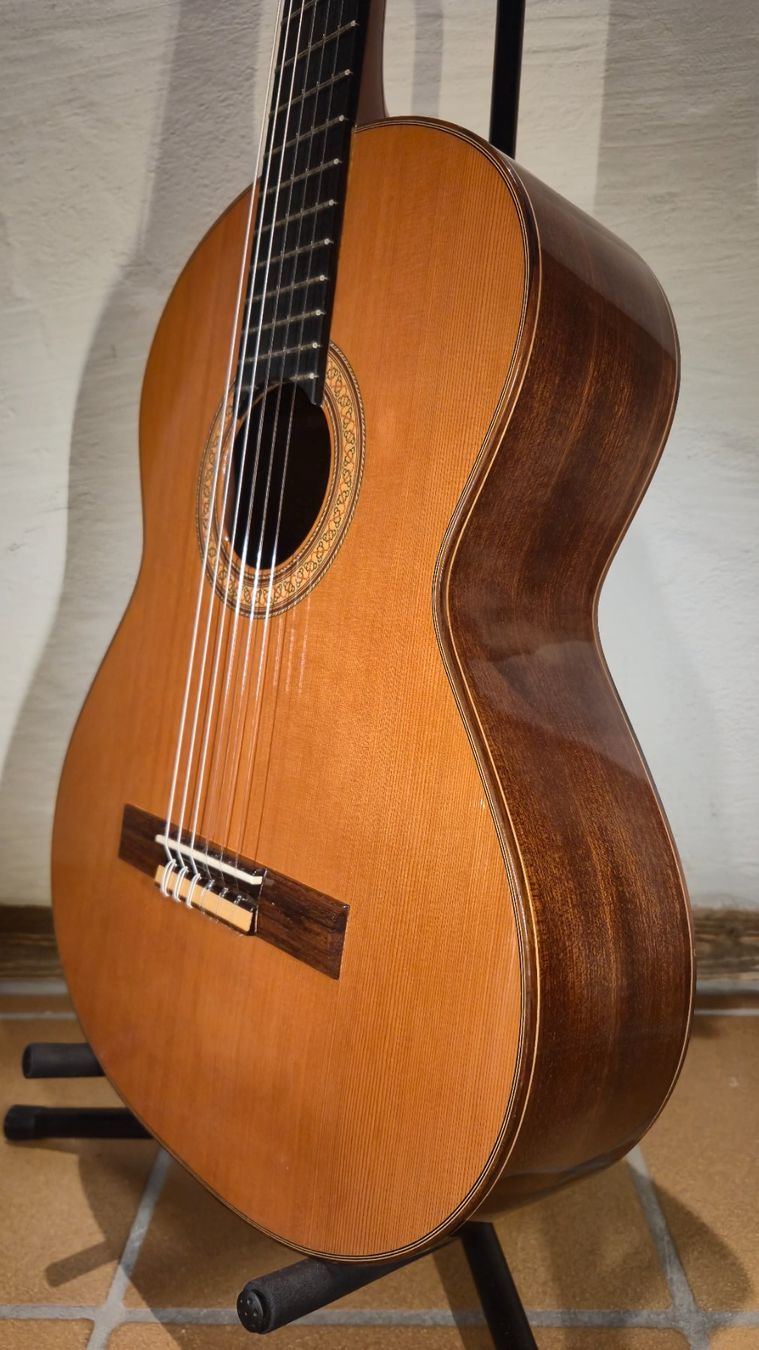 Strumenti musicali: Akustik Gitarre José Ramirez R1 2003 – Usato da Winterthur venduto da NorrSydGuitars 5