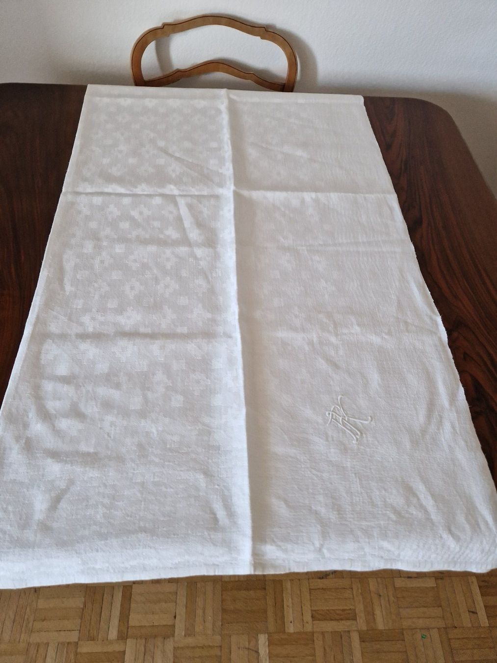 Altra biancheria da tavola: Leinendamast Tischdecke Monogramm FK – Usato da Bern venduto da Antikbatik 1
