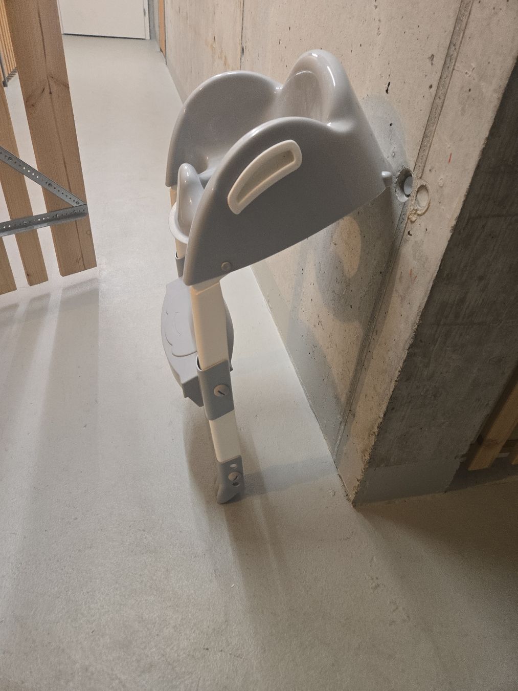 WC: Kinder WC-Sitz mit Treppe – Gebraucht aus Bern von Bern3004 1