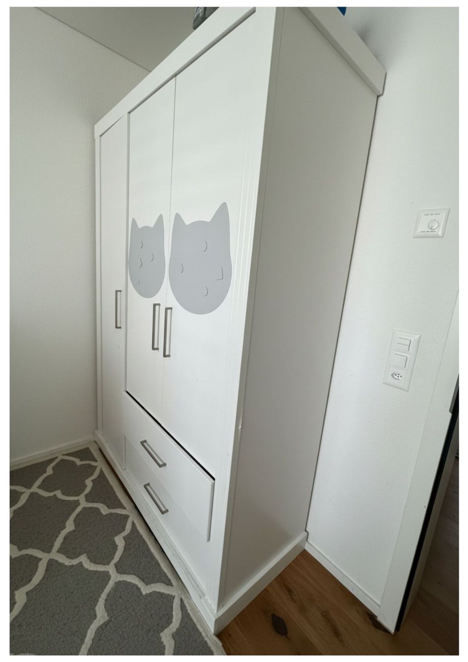 Armadi: Kinder Kleiderschrank – Usato da Brunnen venduto da nat_q265 1