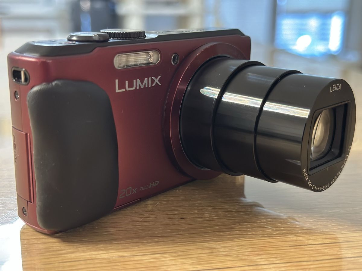 Panasonic Appareil photo: Lumix TZ 41 – D'occasion à Siggenthal Station par DynamicLight