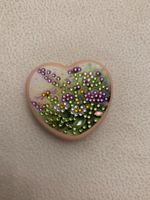 Reisenähset mit Glitzersteinchen