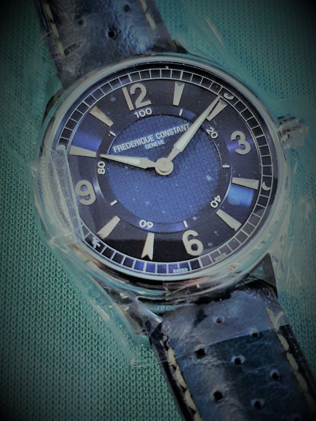 Smartwatch: Frederique Constant HOROLOGICAL SMARTWATCH - NEU – Nuovo e nell'imballaggio originale da Feuerthalen venduto da jalindi 2