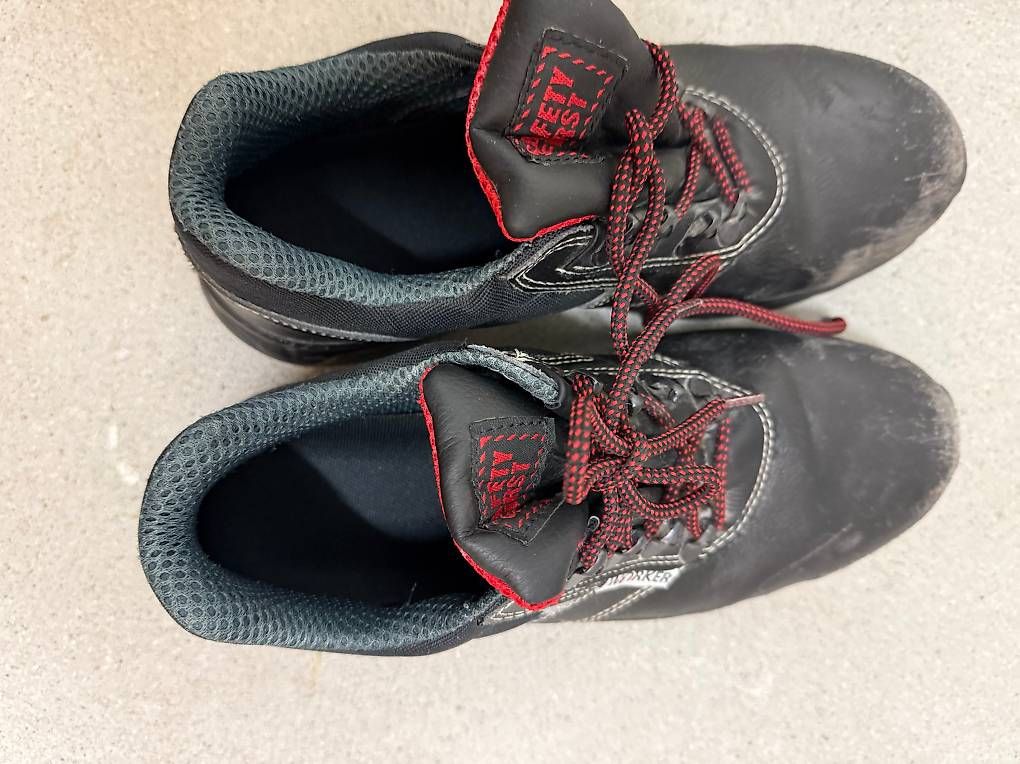 Scarpe da uomo: Arbeitssicherheitsschuhe Grösse 42 – Usato da Aesch BL venduto da Baschqua 2