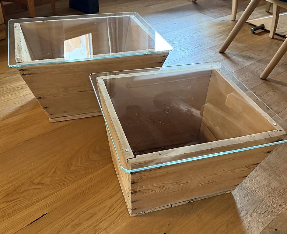Casse di trasporto: Alte  Holzkisten mit Glas – Usato da Silvaplana venduto da lisi58 4