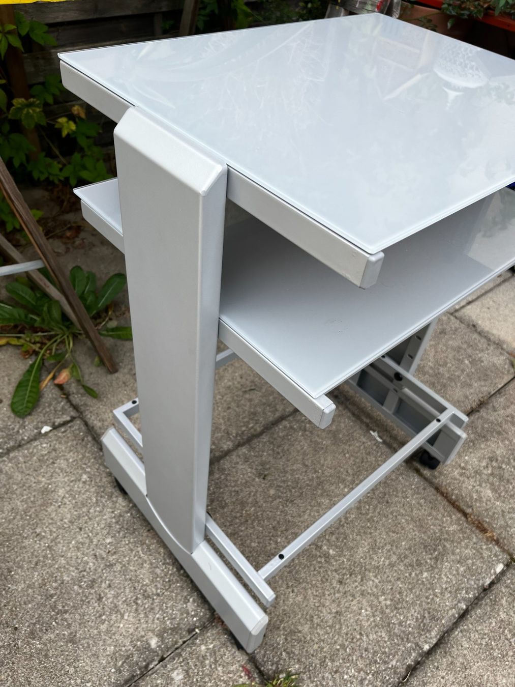 Supporti a parete: Sound Organisation HiFi Rack Computer Trolley – Usato da Zürich venduto da Allrounders 4