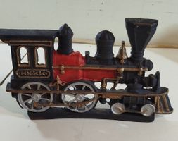 Nostalgische Deko-Lokomotive aus Gusseisen.(em17)