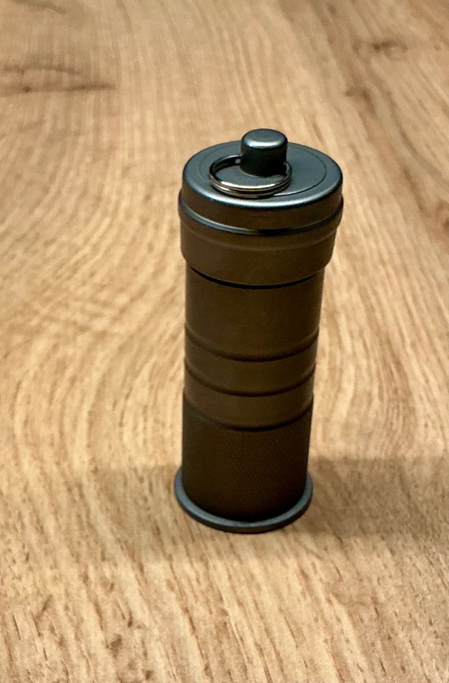 Esche: Trout Hunter / Tippet Holder / grau / Fliegenfischen – Usato da Domat Ems venduto da allblack01 1
