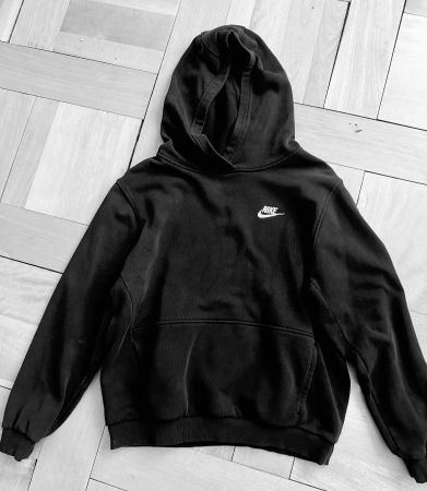 Nike Sweater schwarz 158-170