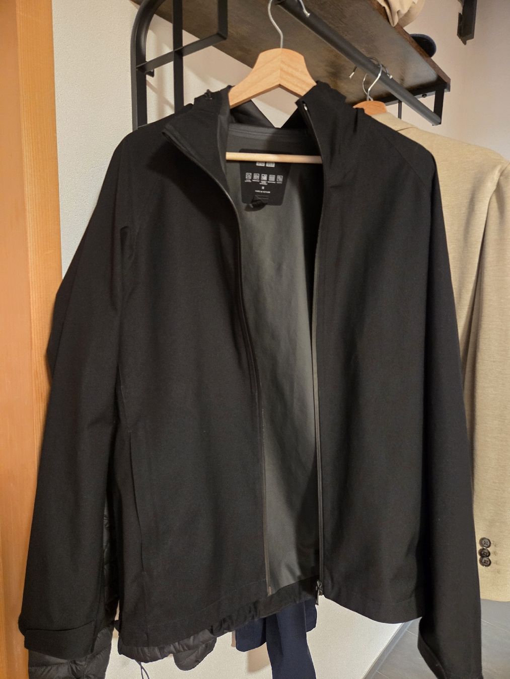 Uniqlo Jacken: Uniqlo Blocktech schwarz Grösse M – Gebraucht aus Grüsch von jan_n92l 1