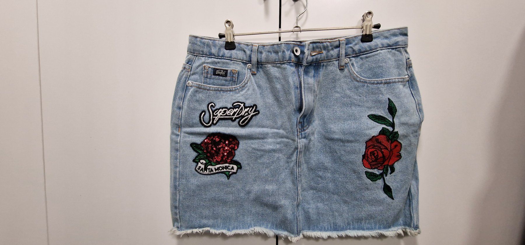 Superdry Gonne: Superdry Rock – Usato da Oftringen venduto da bin_2wk8