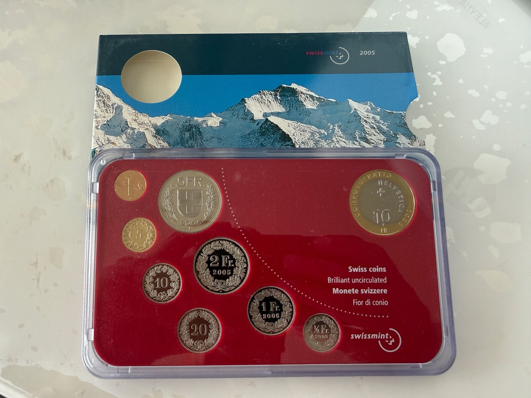 Tutti le monete: Schweizer Münzsatz 2005  Stempelglanz – Nuovo (secondo la descrizione) da Wallisellen venduto da SWISS_SILVER1 2