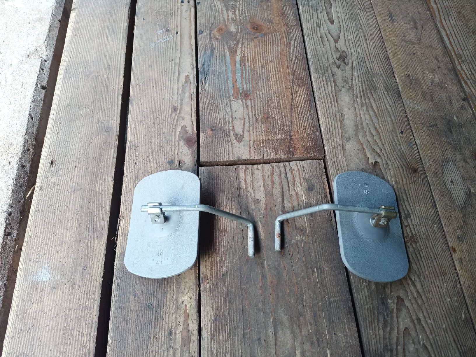 Accessori per altri veicoli: Oldtimer Bührer Rückspiegel  – Usato da Trub venduto da Eneah 1