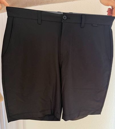 Golf Shorts  Travis Mathew Wanderlust 9"  Gr. 36  Black